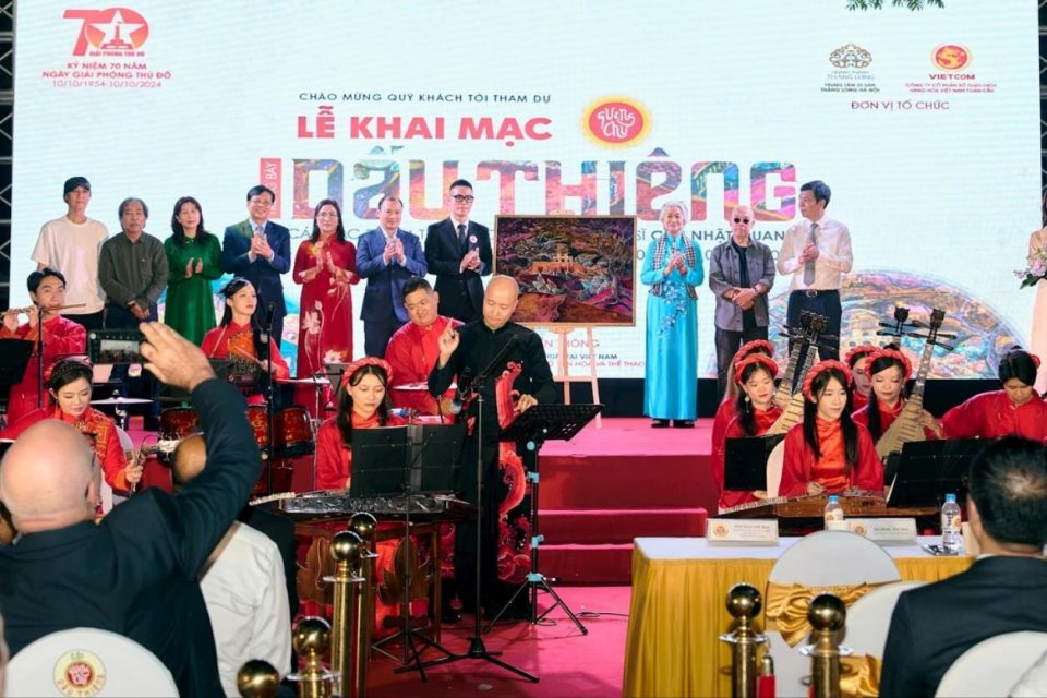 Khai mạc triển lãm "Dấu thiêng" tại Hoàng Thành Thăng Long